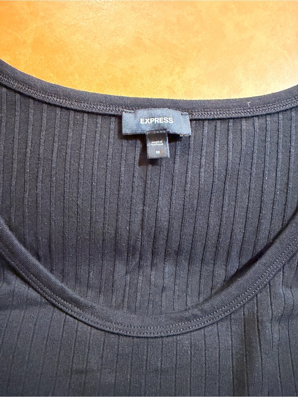 Express Men’s Black Ribbed Tank Top - Picture 2 of 2